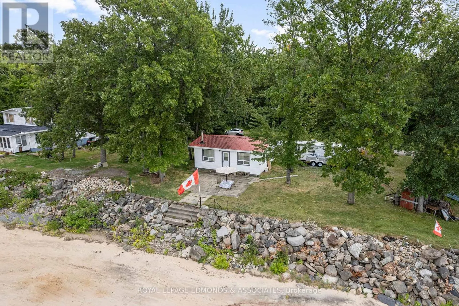 45 GREATVIEW TRAIL