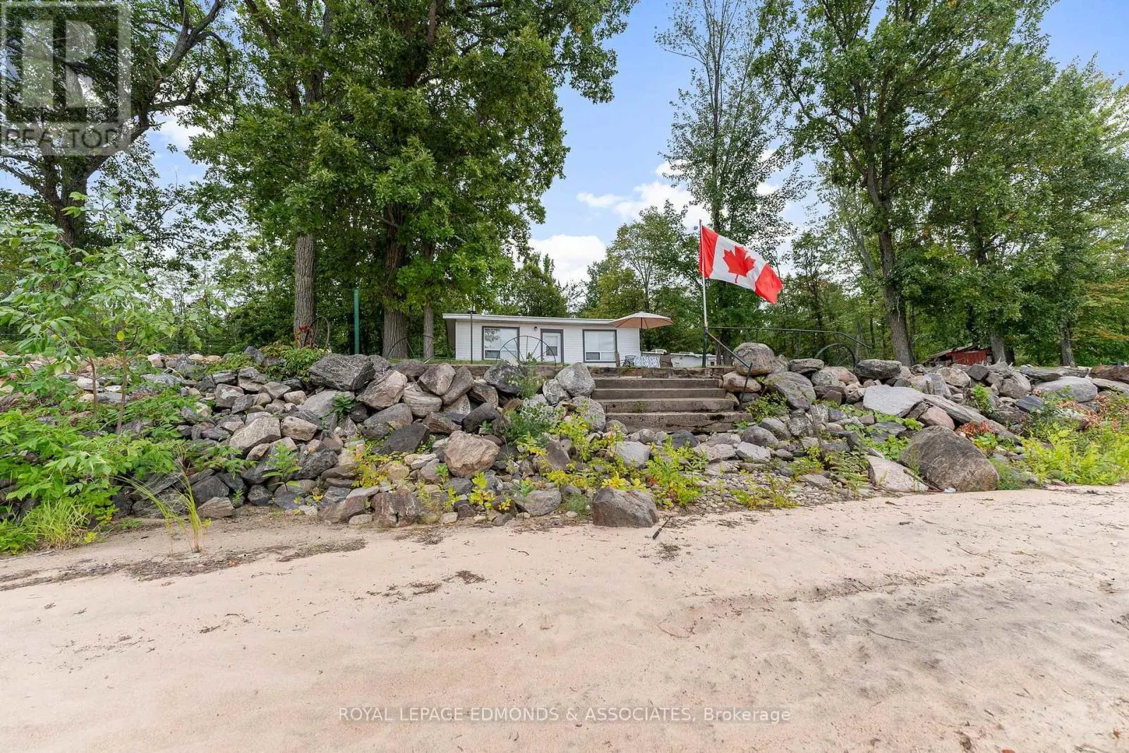 45 GREATVIEW TRAIL