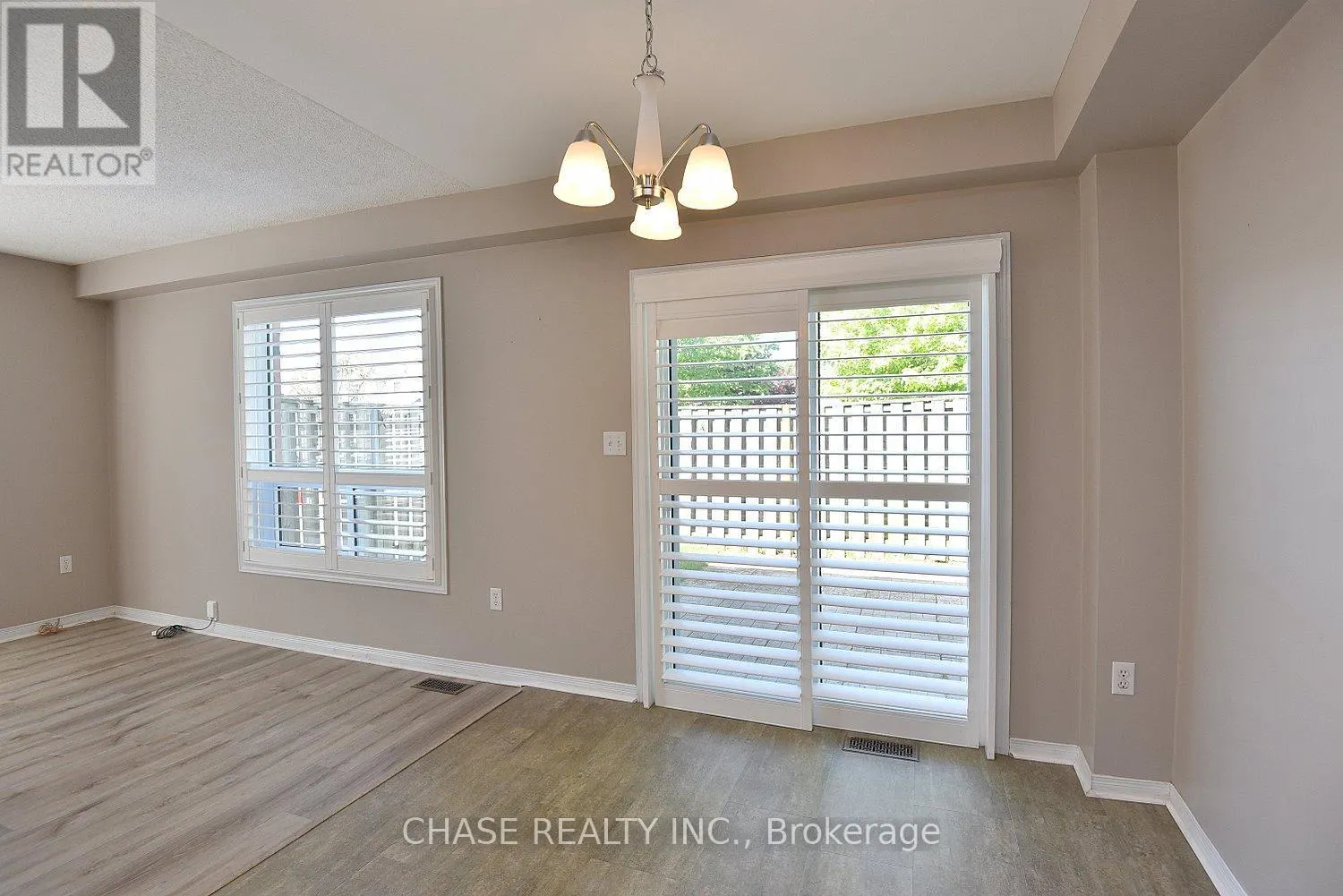 37 - 485 GREEN ROAD