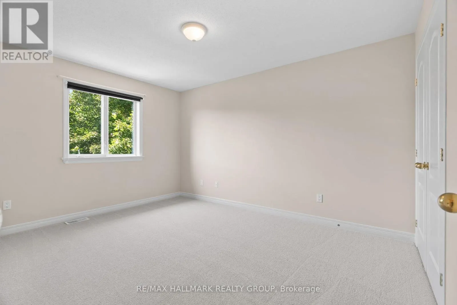 37 WILDERNESS WAY