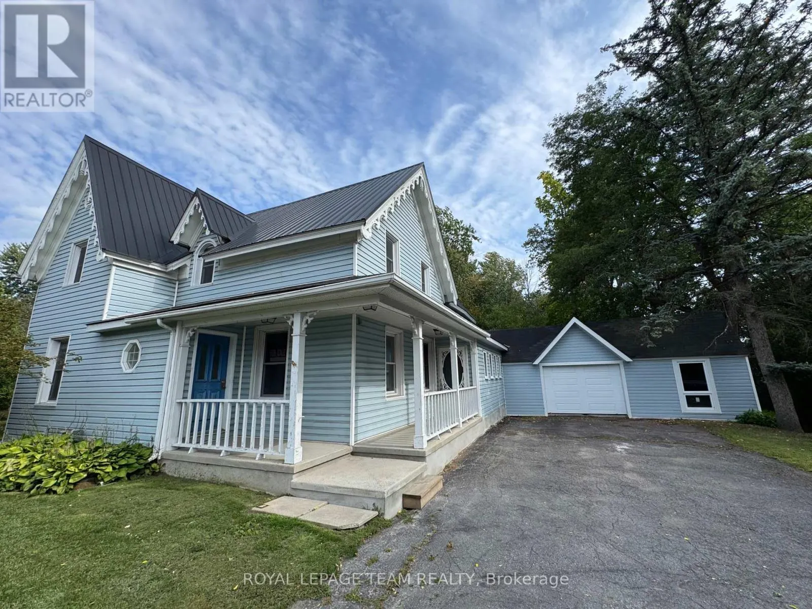 1022 BRIDGE STREET