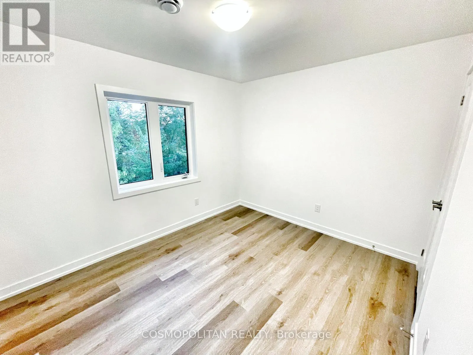 533 - 4263 FOURTH AVENUE, #533