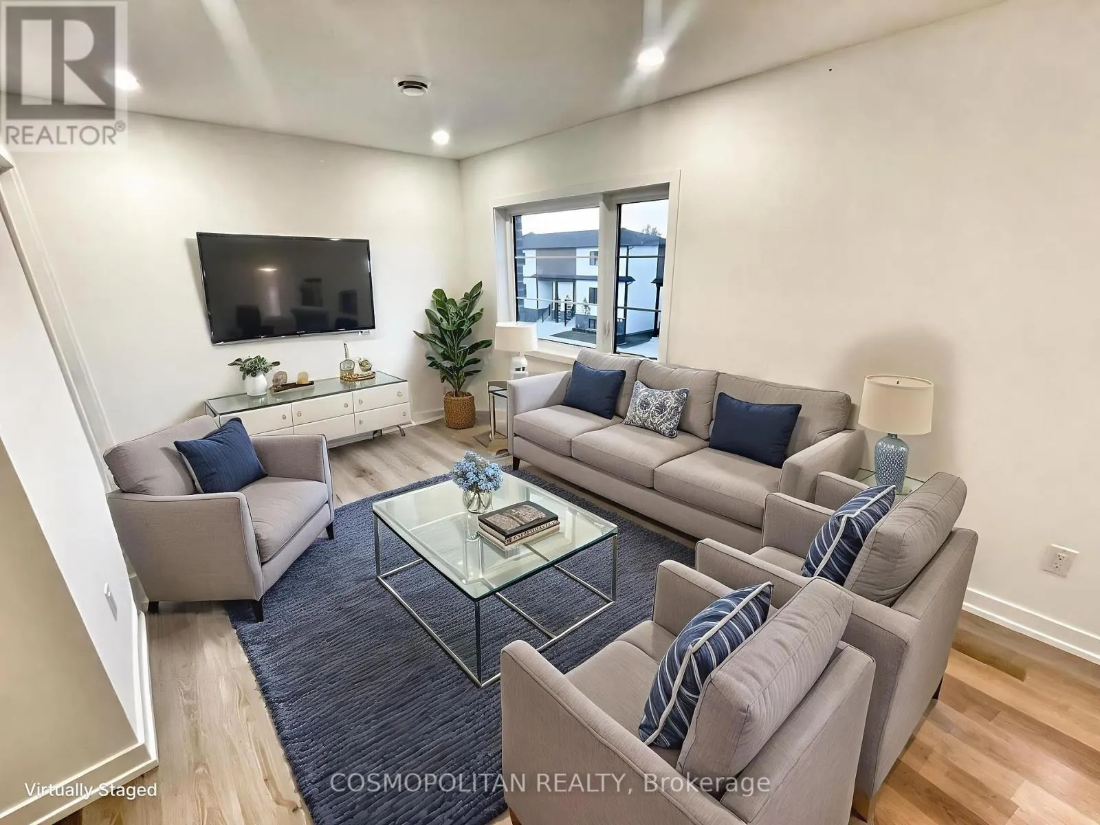 533 - 4263 FOURTH AVENUE, #533