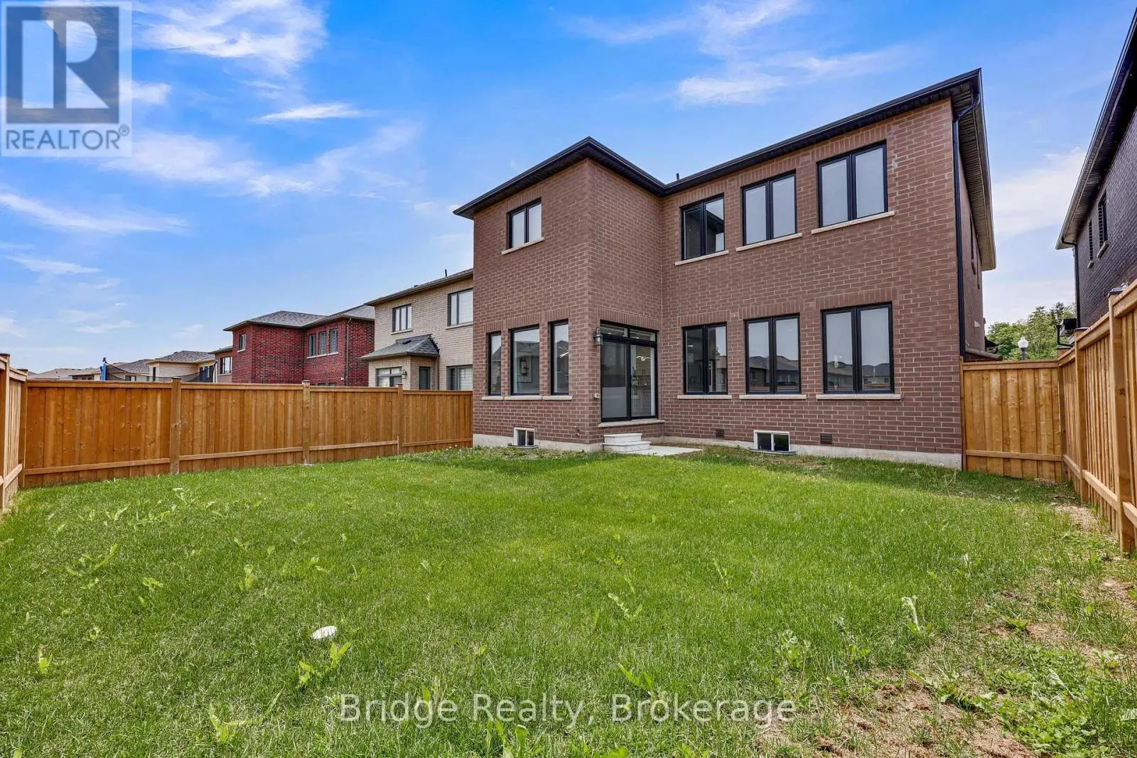 1343 UPPER THAMES DRIVE