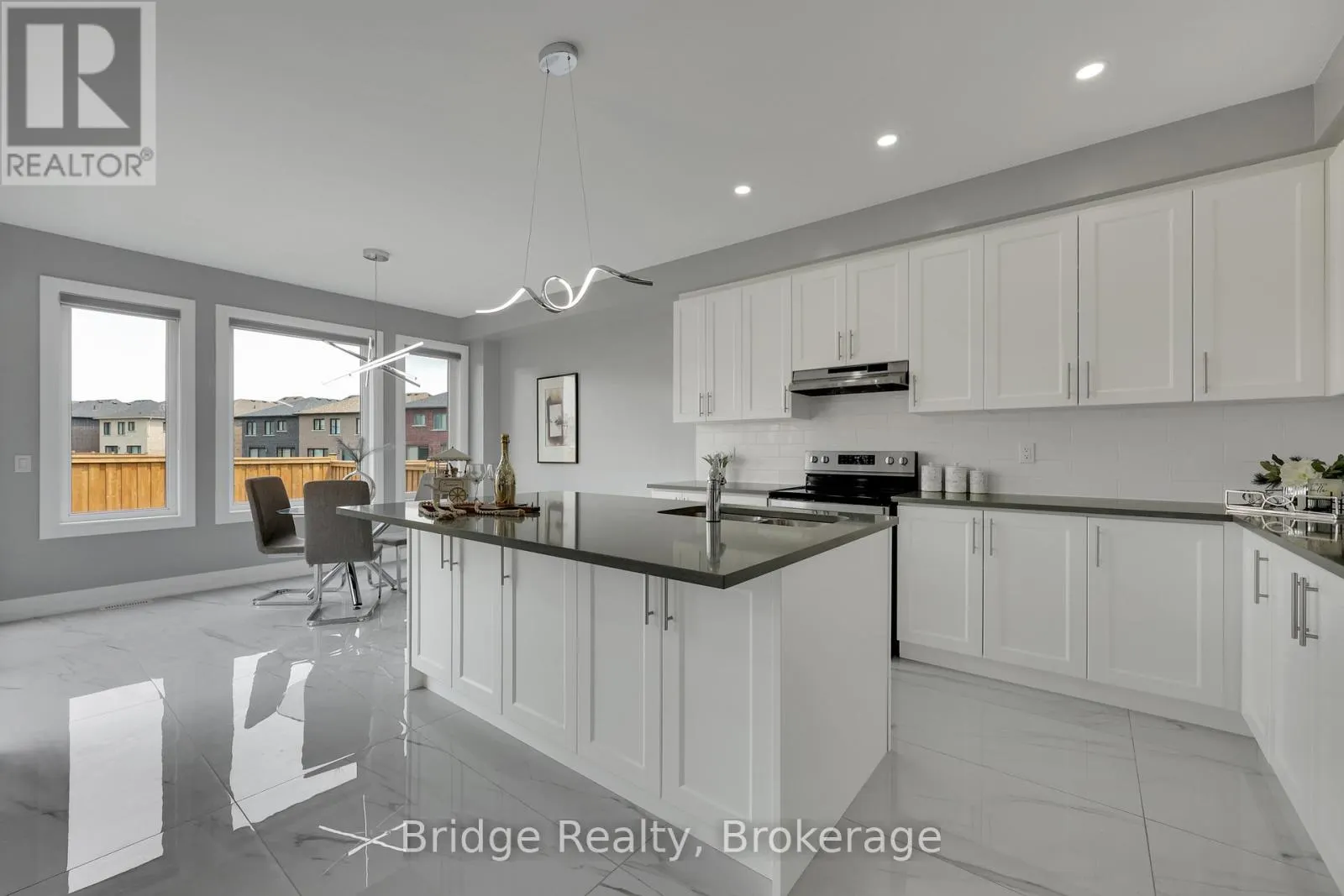 1343 UPPER THAMES DRIVE