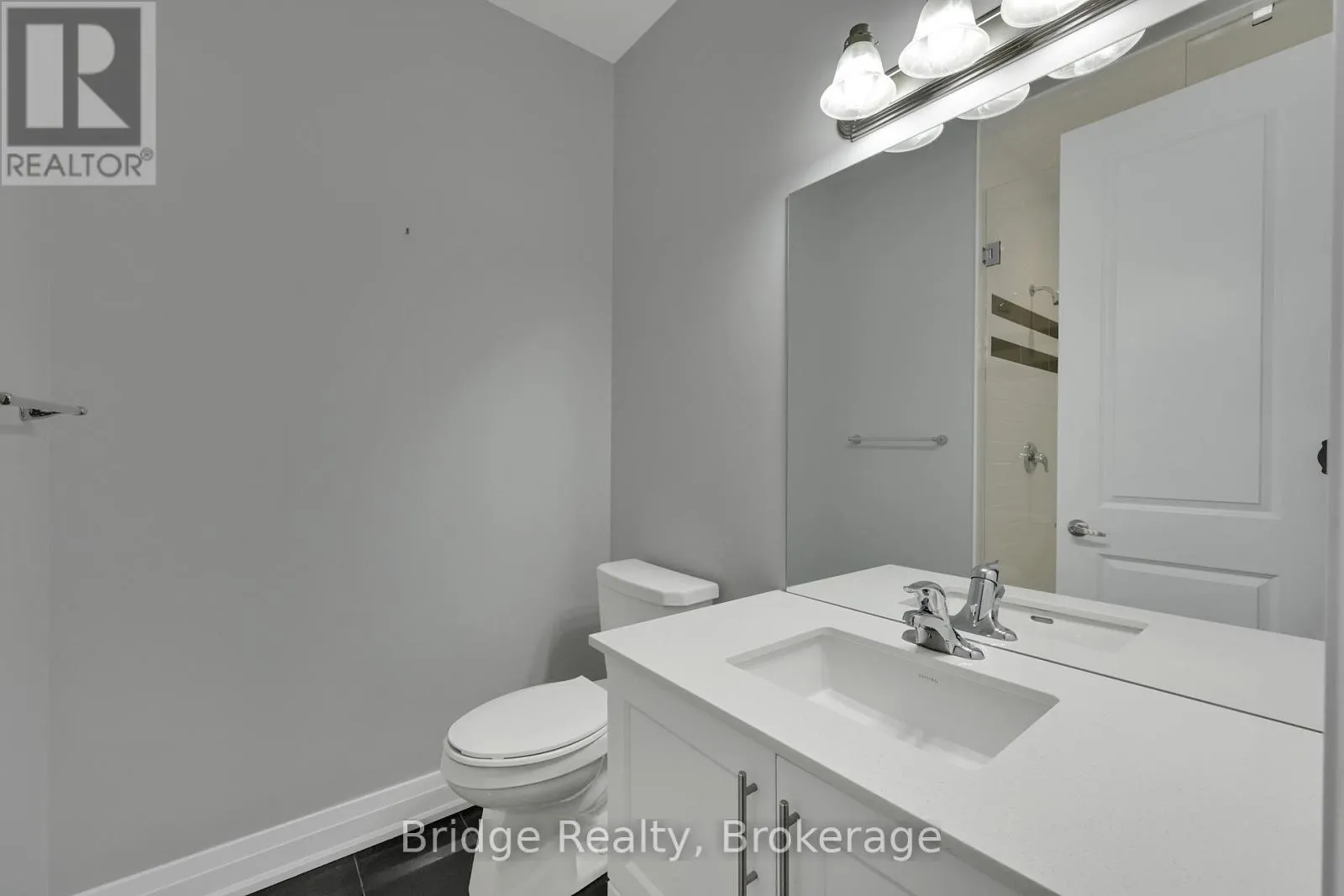 1343 UPPER THAMES DRIVE