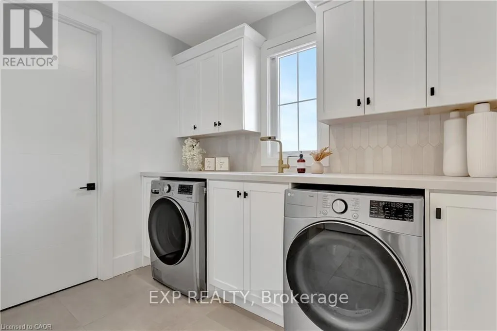 LOT 1 AVERY PLACE