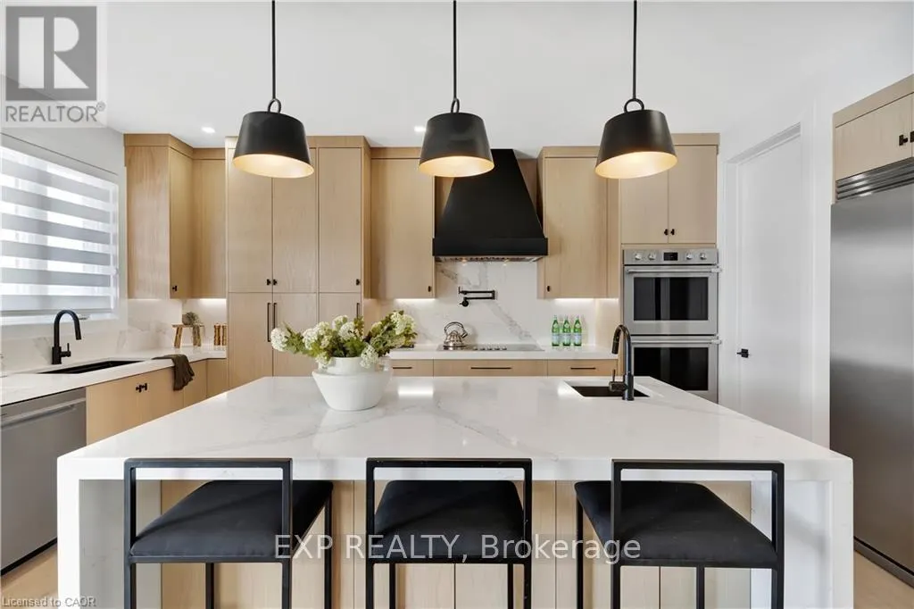 LOT 1 AVERY PLACE