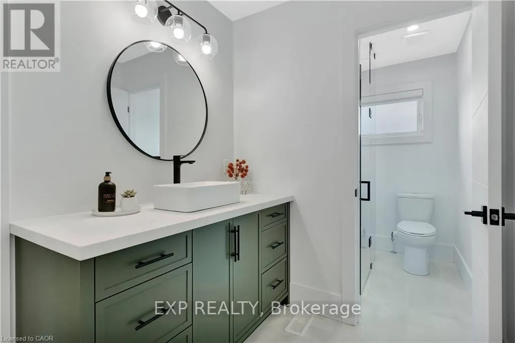 LOT 1 AVERY PLACE