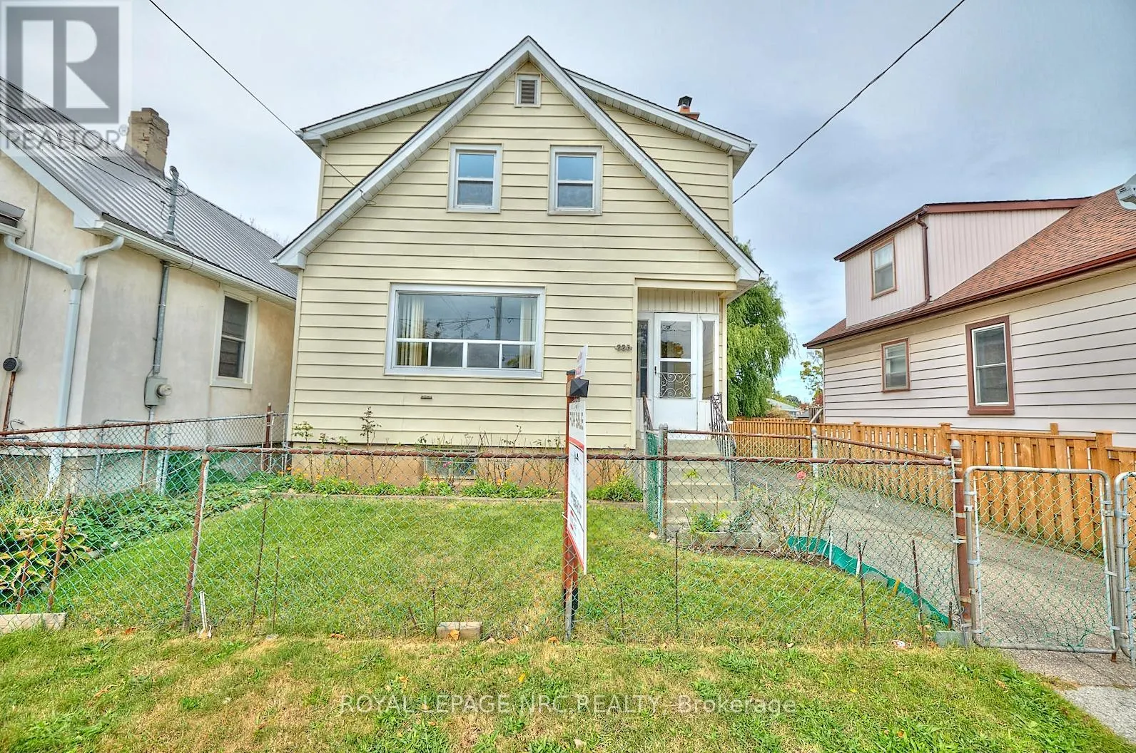 223 NIAGARA STREET