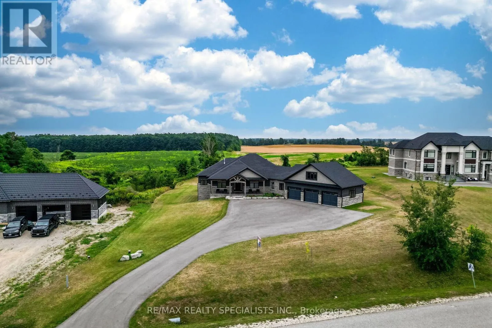 6 RUTLEDGE HEIGHTS
