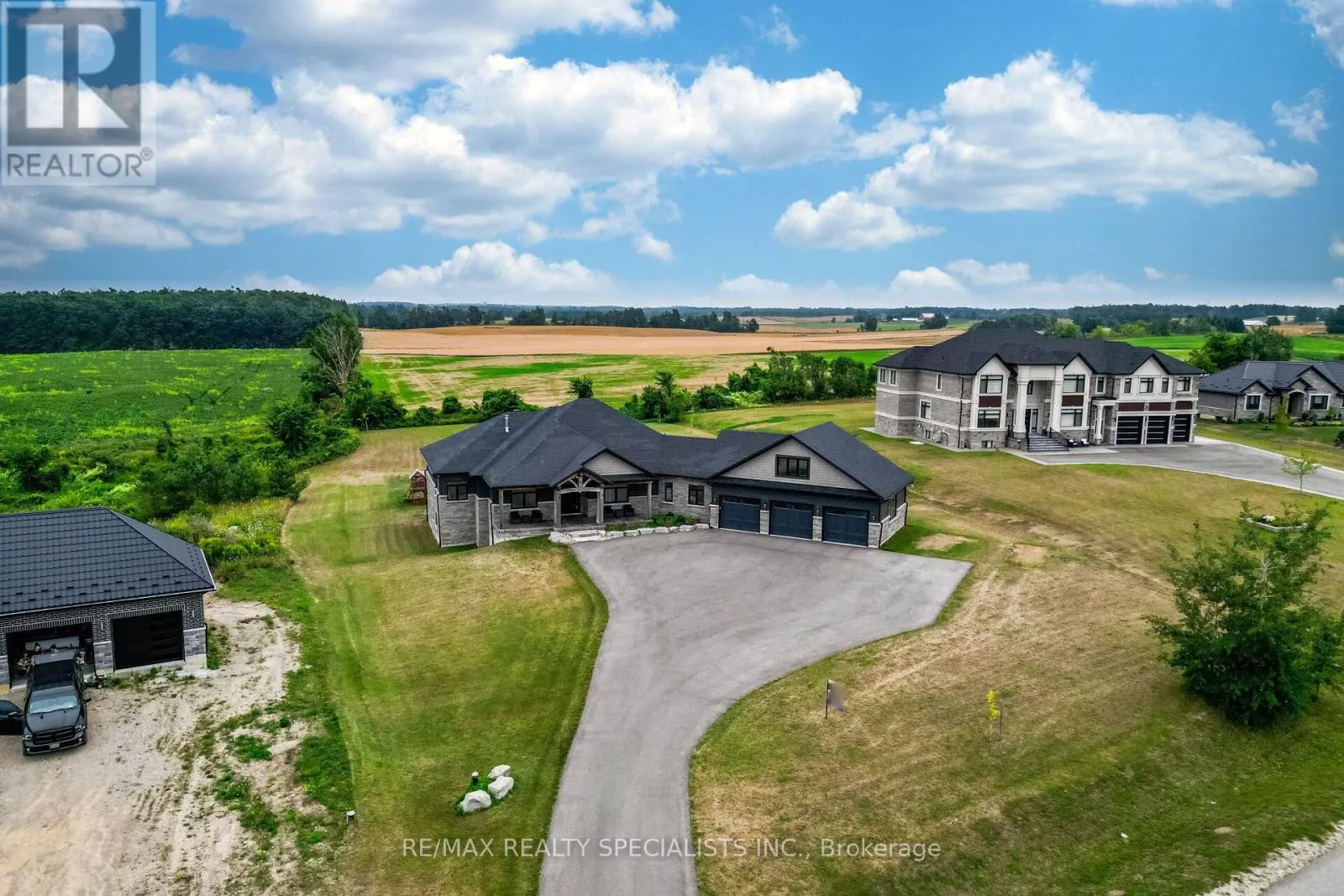 6 RUTLEDGE HEIGHTS