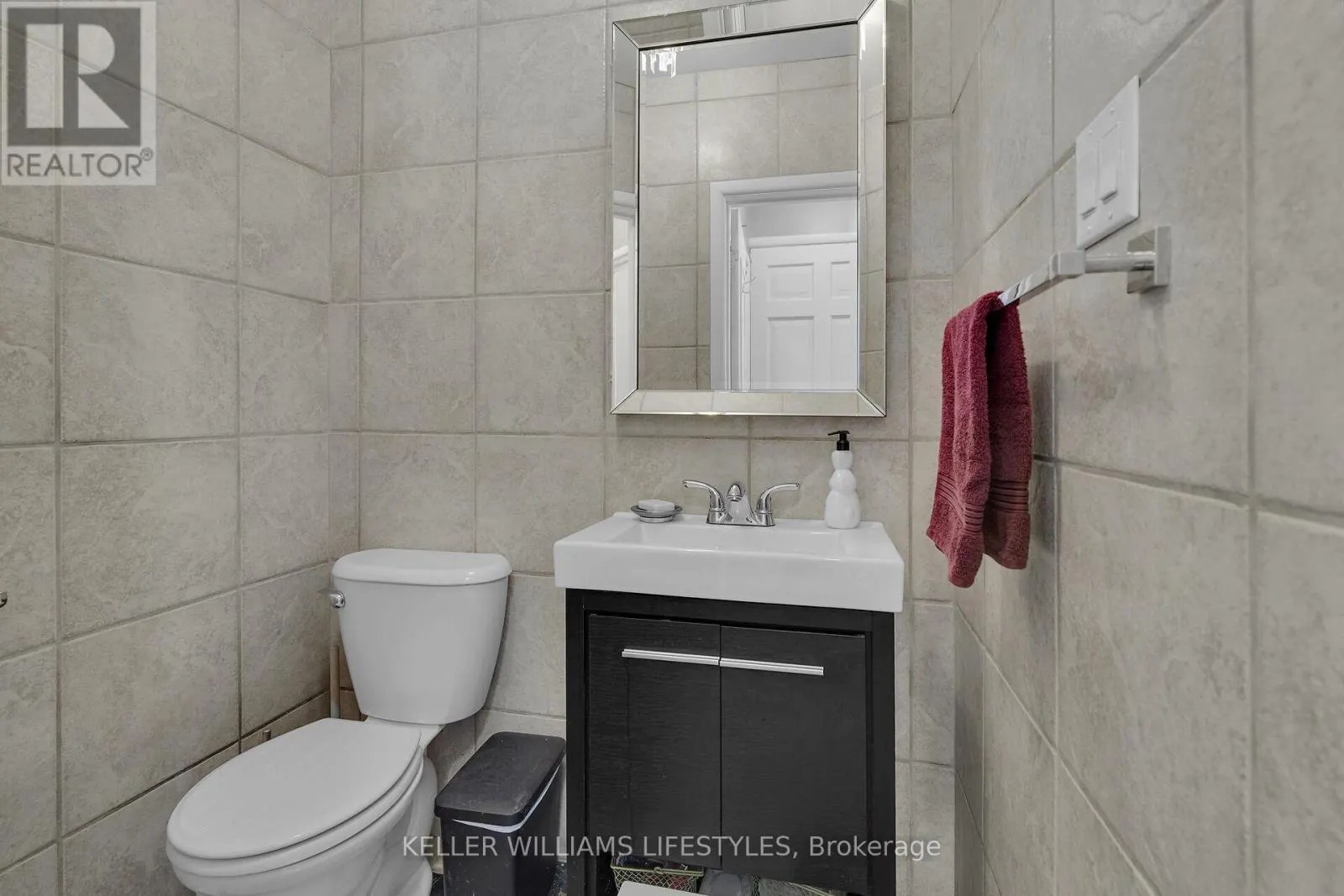 44 - 1220 ROYAL YORK ROAD, #44
