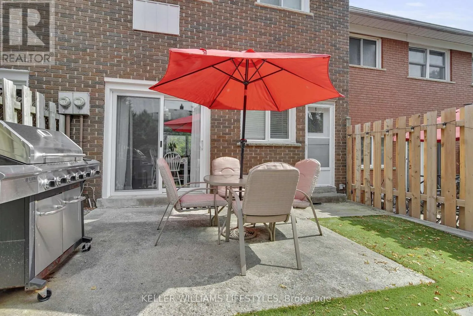 44 - 1220 ROYAL YORK ROAD, #44