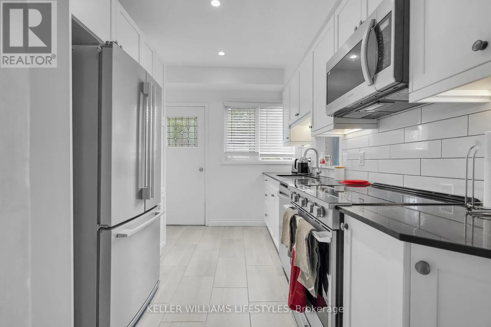 44 - 1220 ROYAL YORK ROAD, #44
