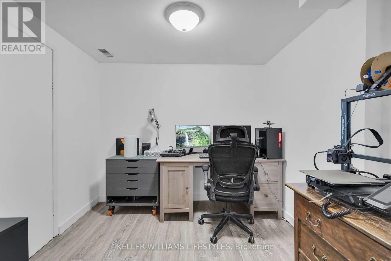 44 - 1220 ROYAL YORK ROAD, #44