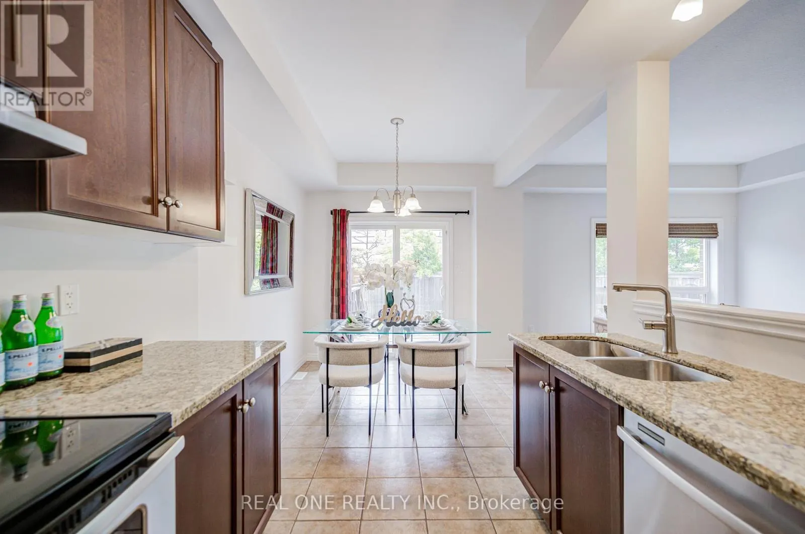36 PALACEBEACH TRAIL