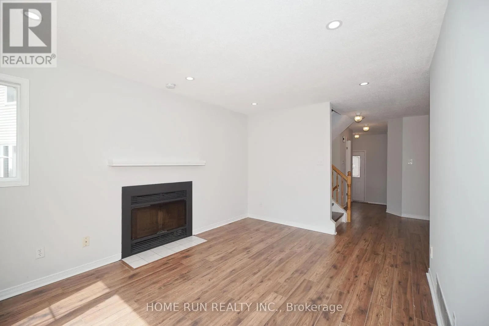 44 BANCHORY CRESCENT