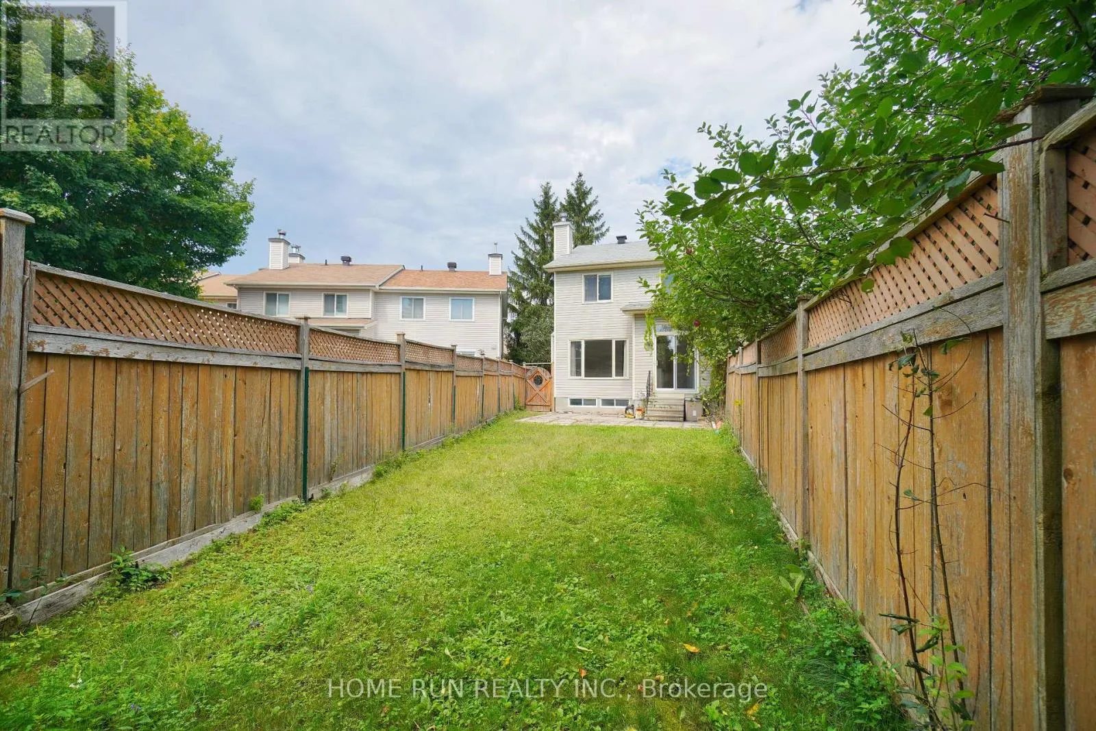 44 BANCHORY CRESCENT