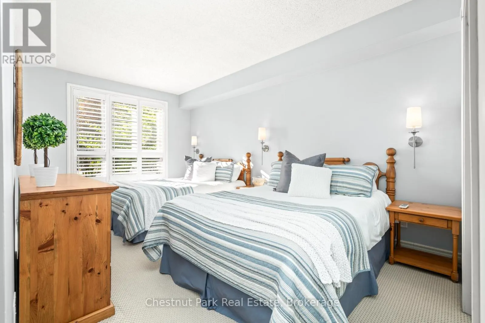 5521 GRANDVIEW SIGNATURE DRIVE