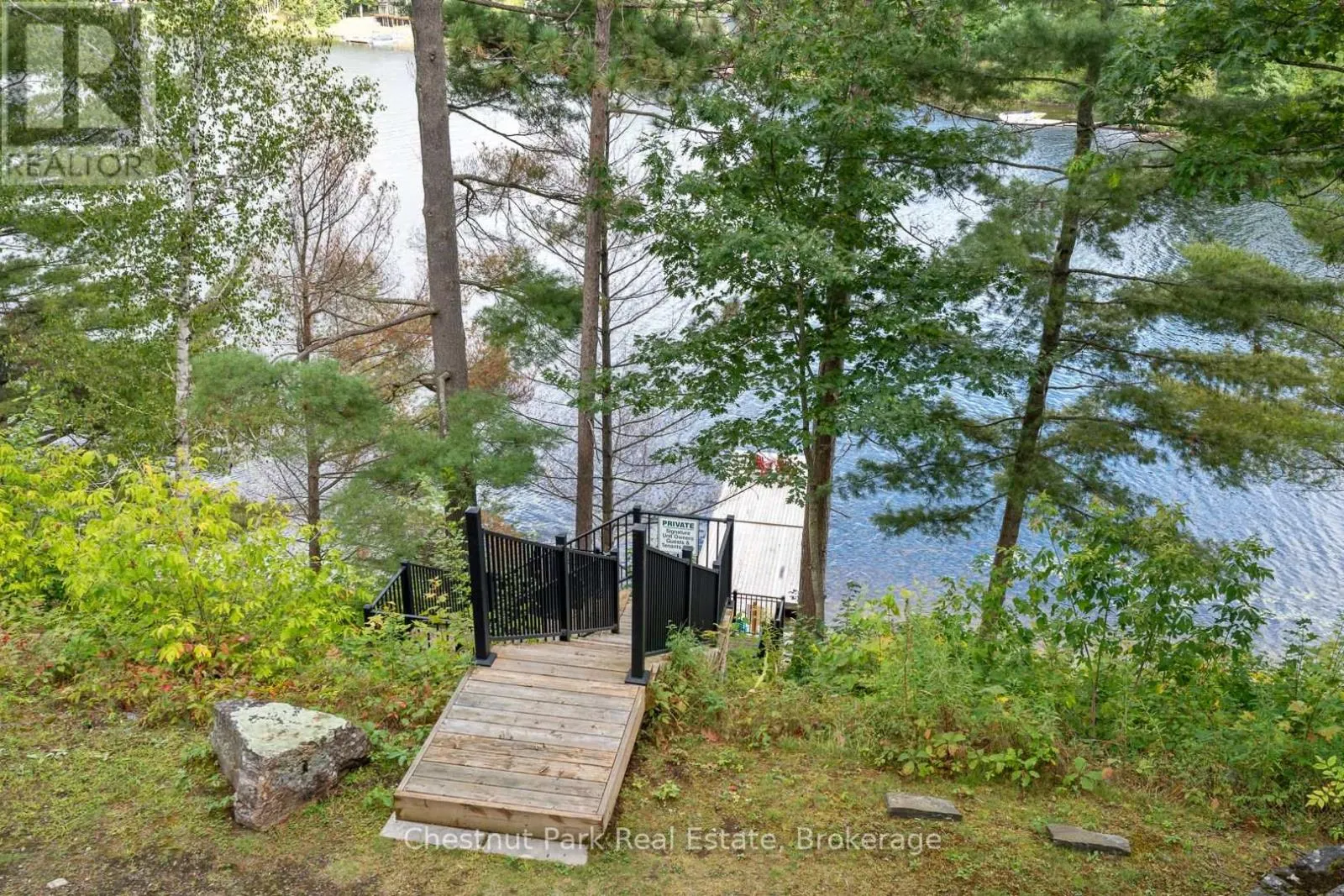 5521 GRANDVIEW SIGNATURE DRIVE