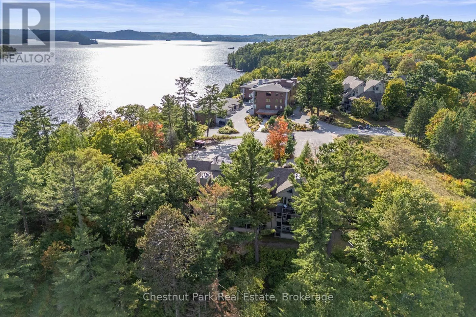 5521 GRANDVIEW SIGNATURE DRIVE