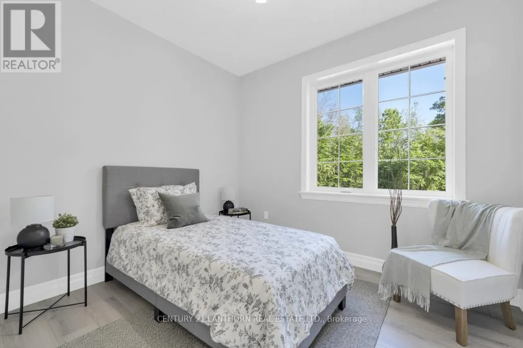 1713 HOLLOWVIEW ROAD