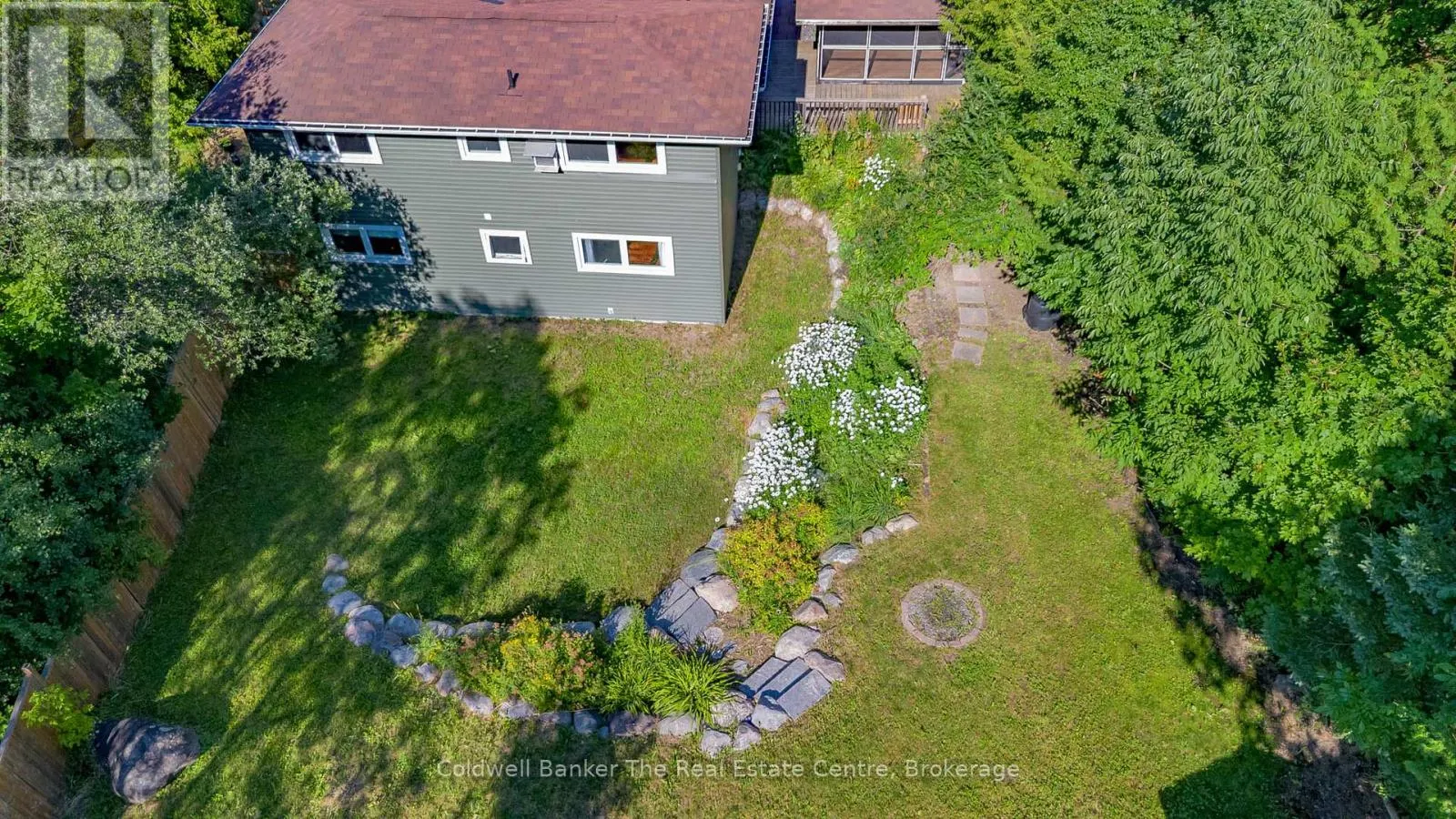 5 ANTHONY COURT