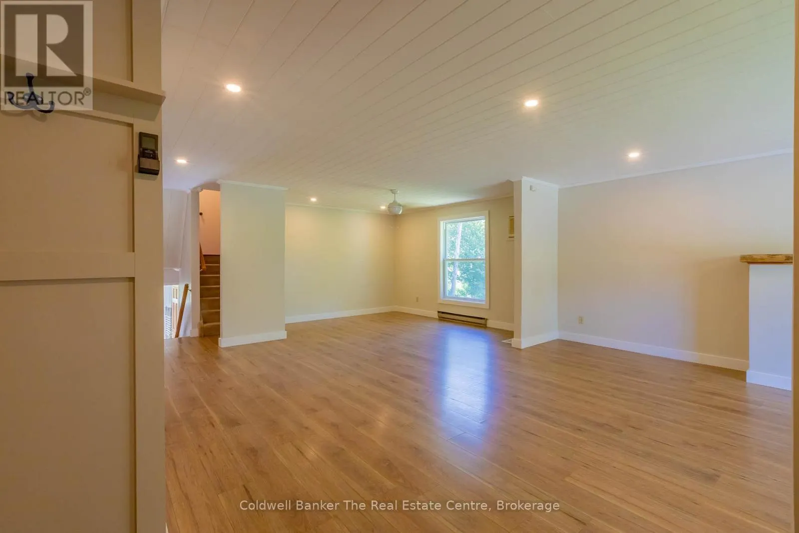 5 ANTHONY COURT