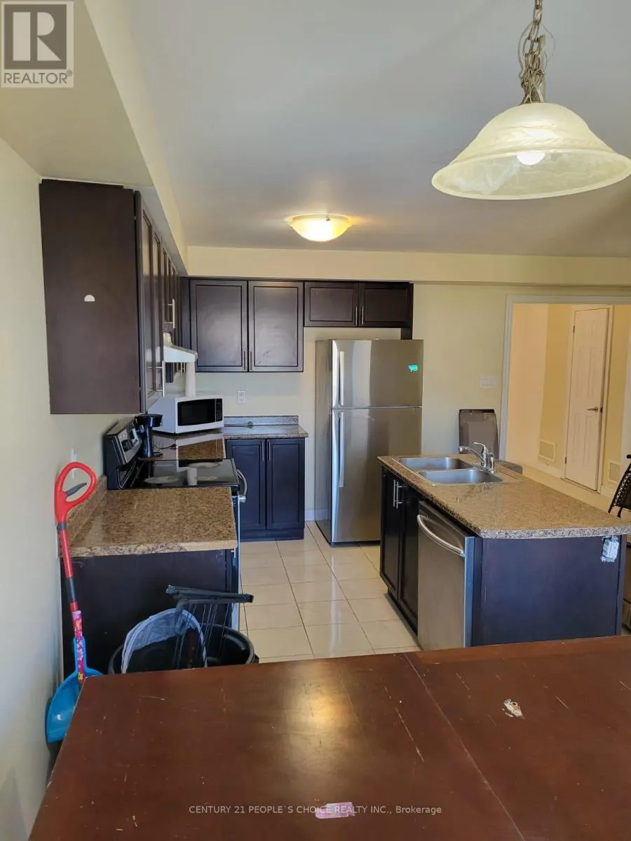 70 - 420 LINDEN DRIVE