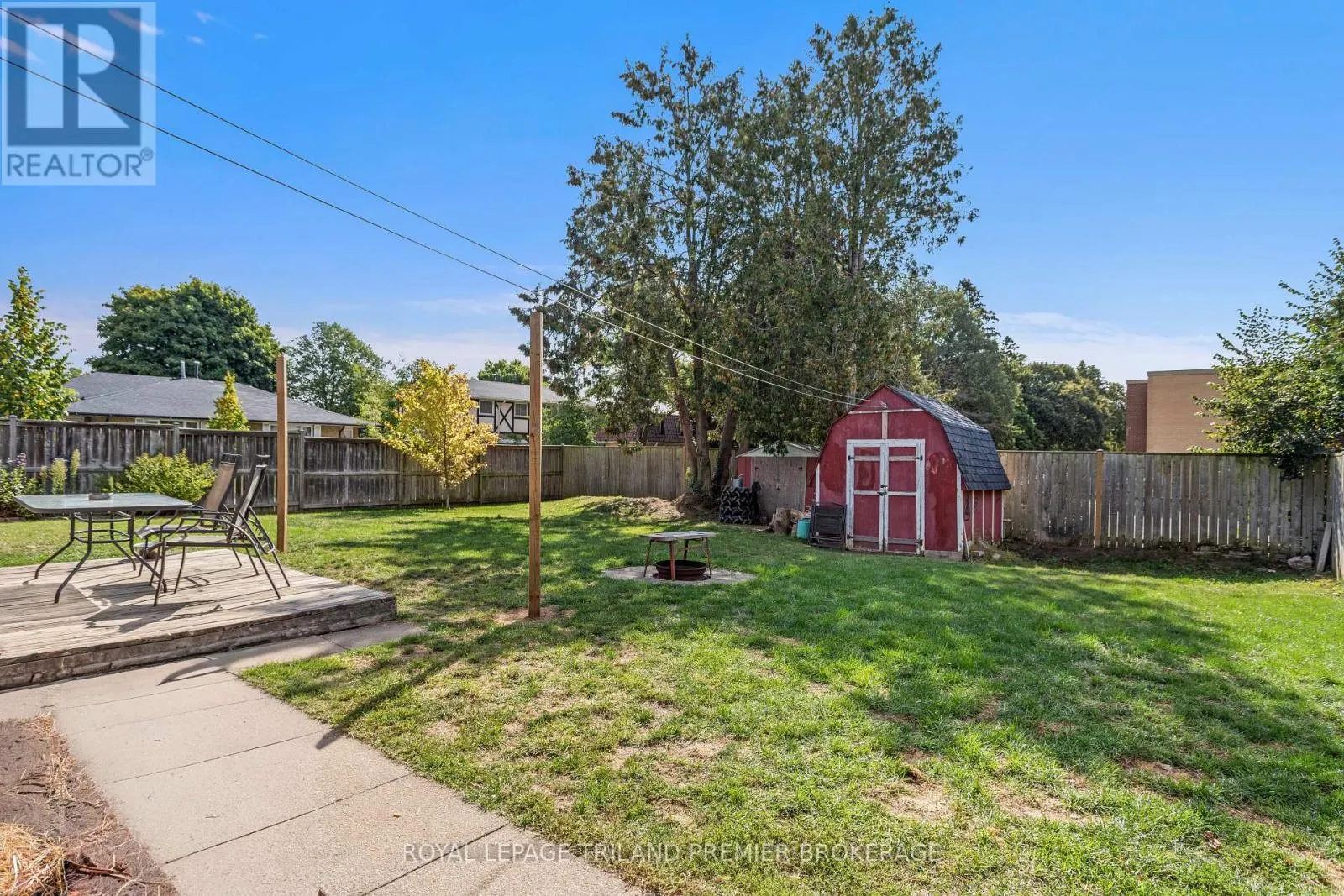 36 GENEVIVE CRESCENT