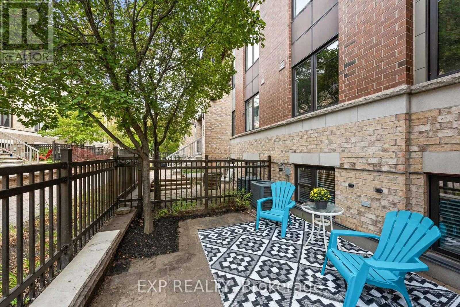114-A LINDENSHADE DRIVE