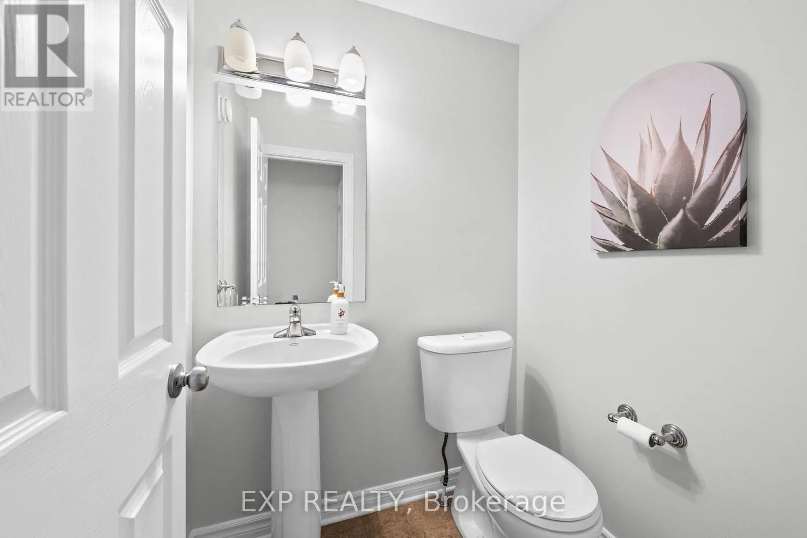 114-A LINDENSHADE DRIVE