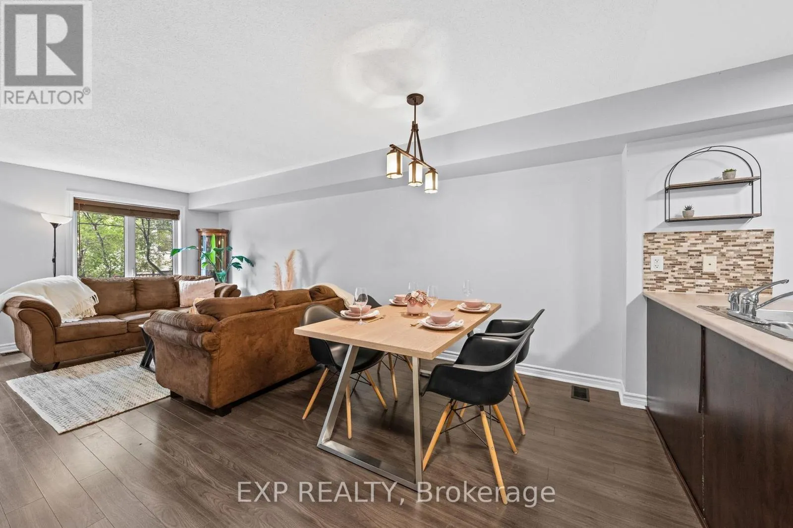 114-A LINDENSHADE DRIVE