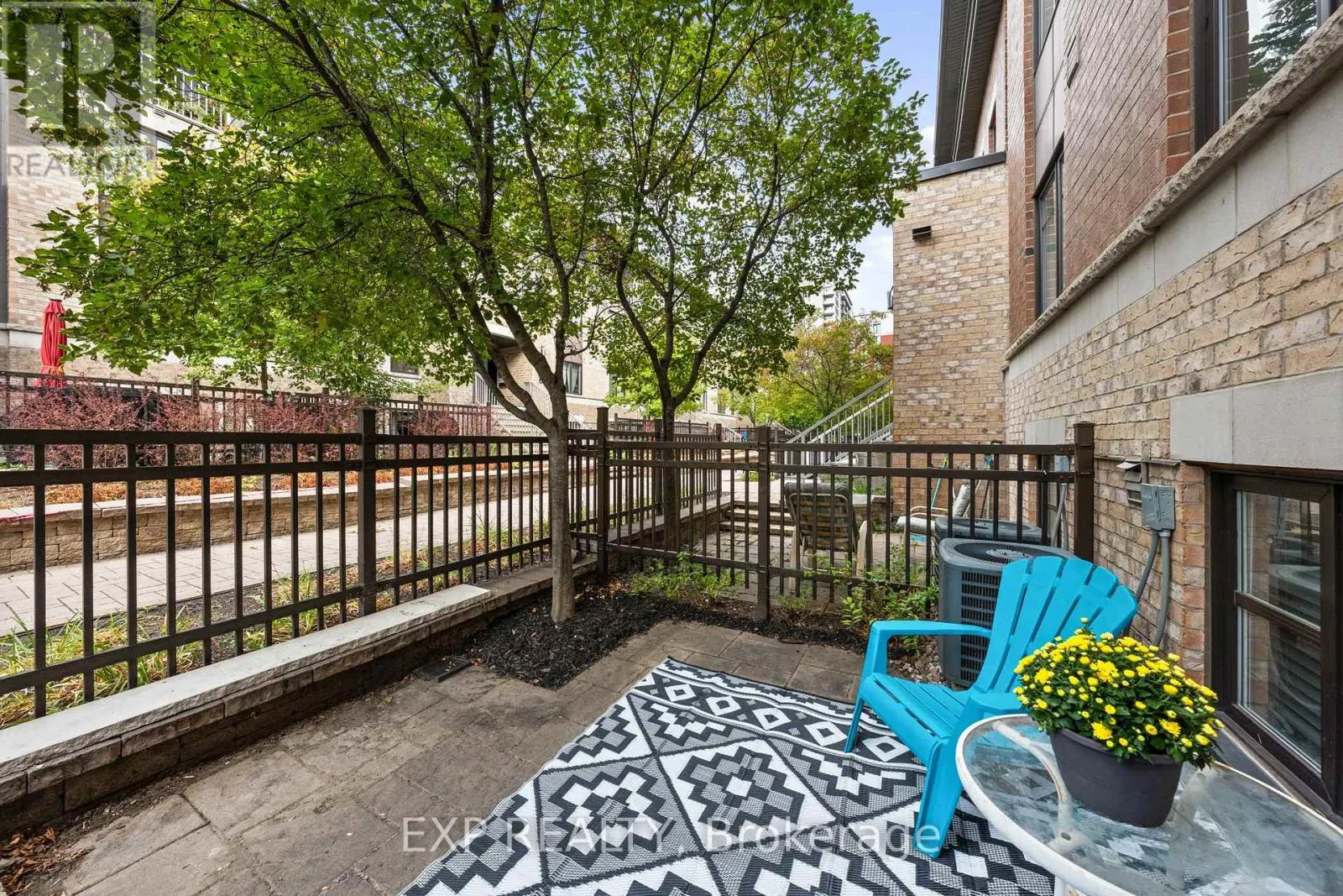 114-A LINDENSHADE DRIVE