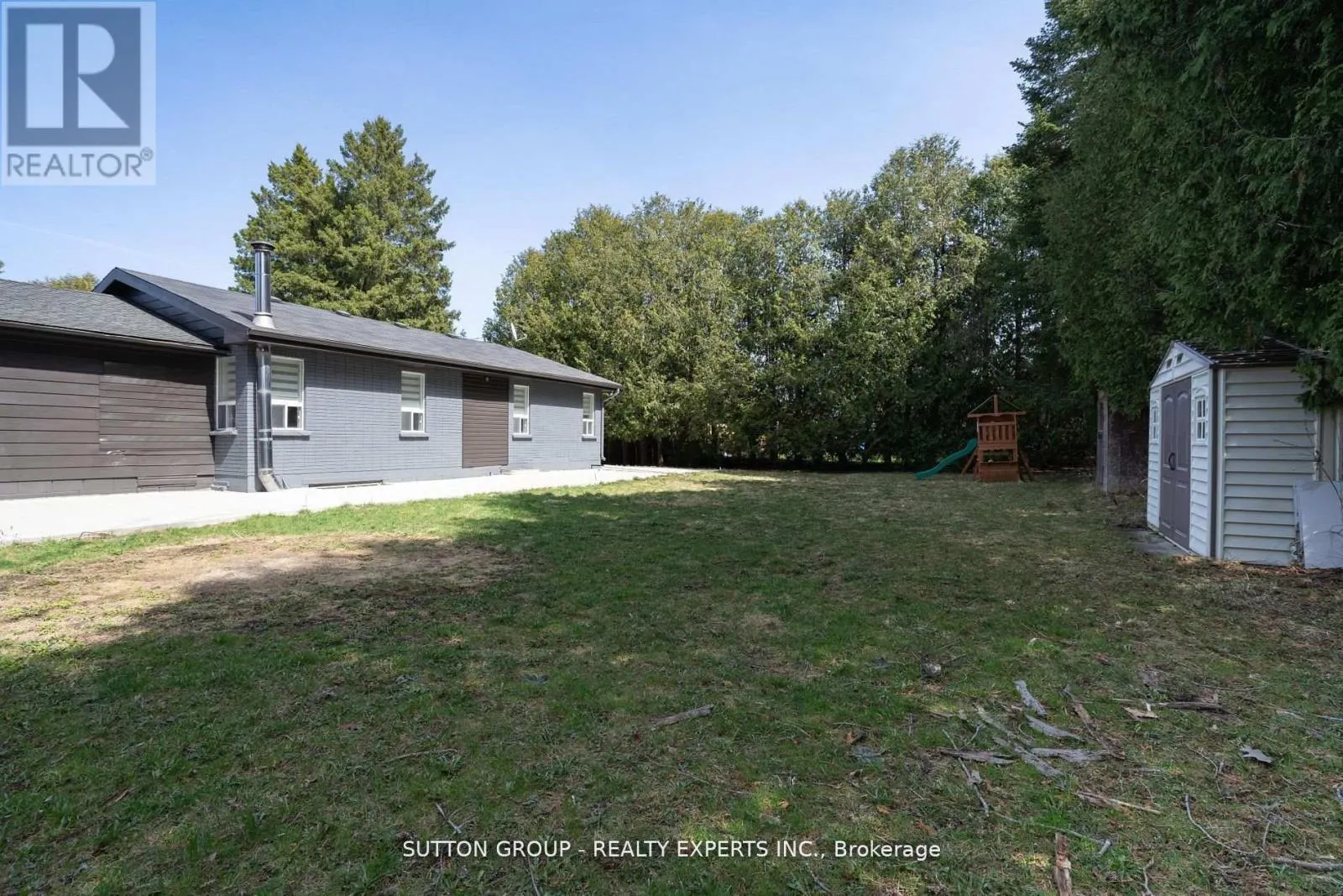 4934 TRAFALGAR ROAD N