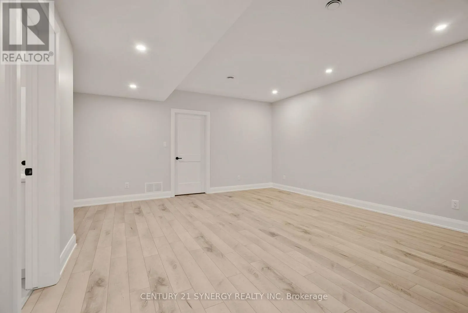 269 CABRELLE PLACE