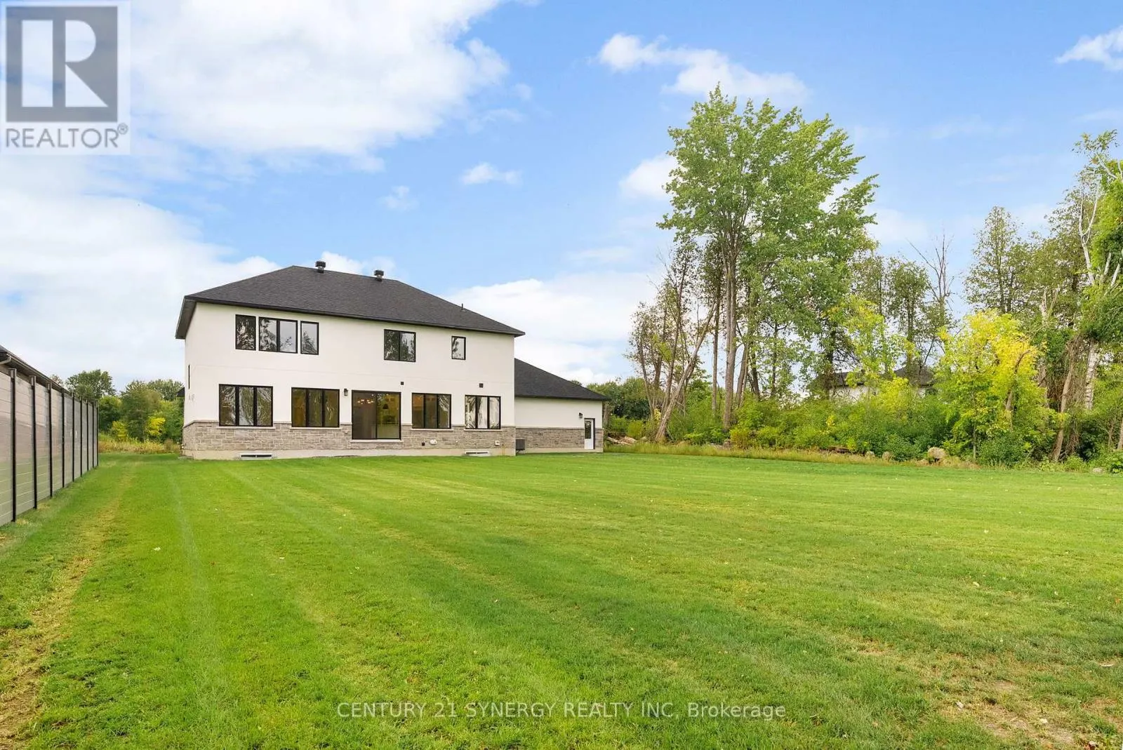 269 CABRELLE PLACE