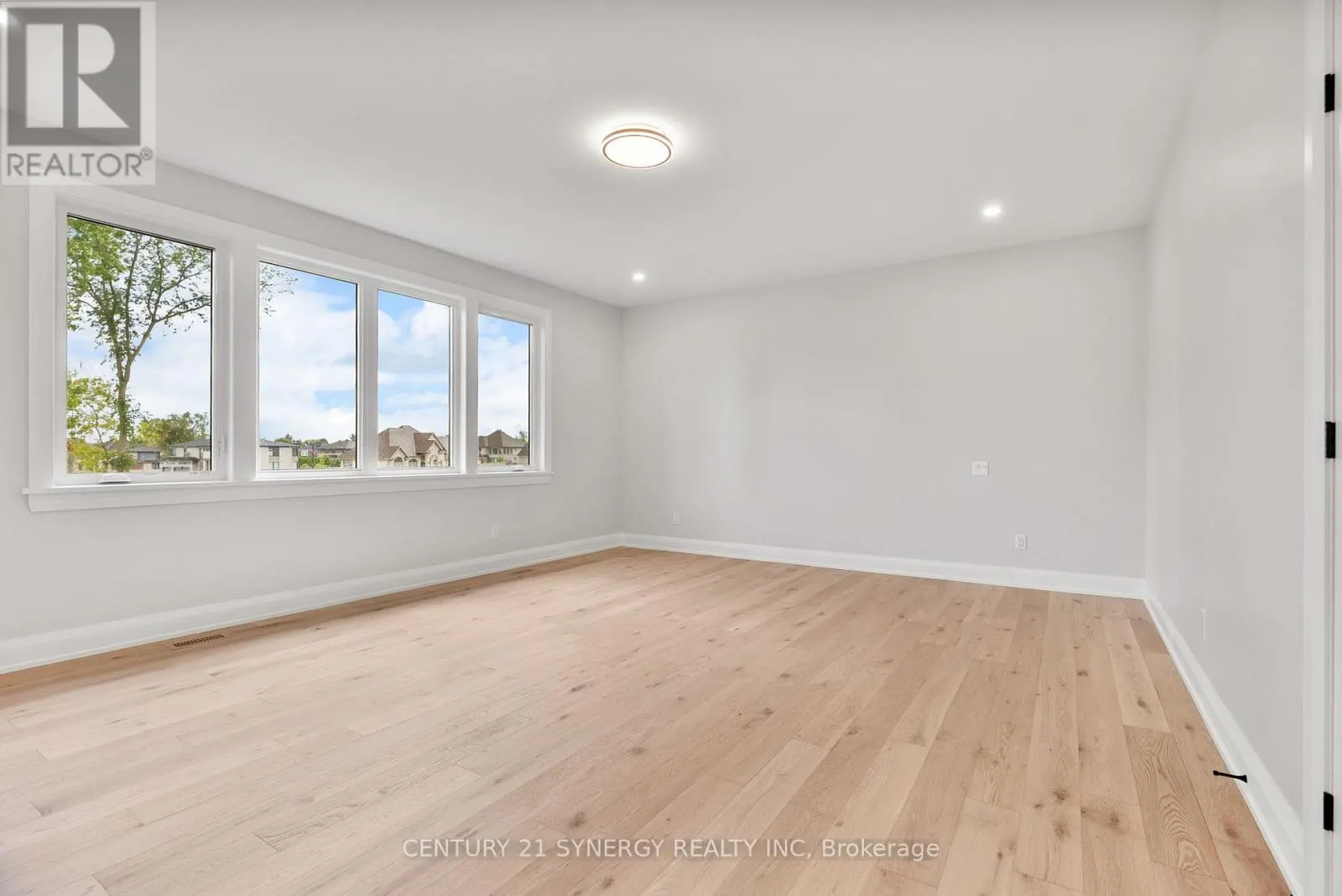 269 CABRELLE PLACE