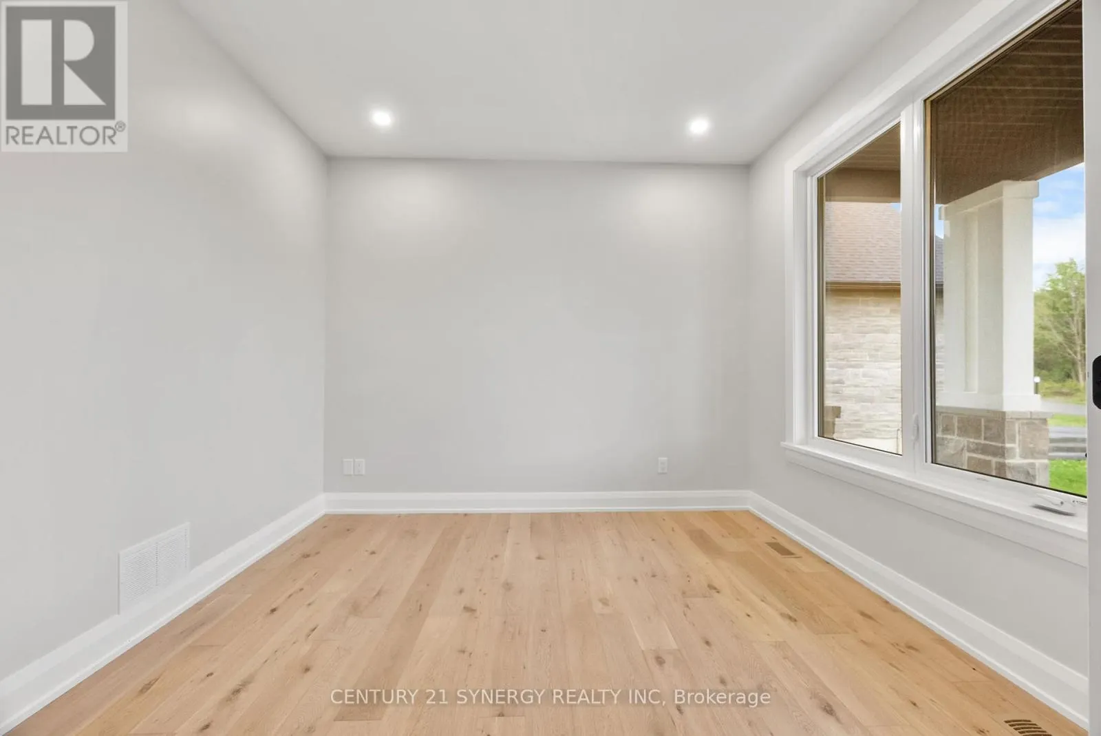 269 CABRELLE PLACE