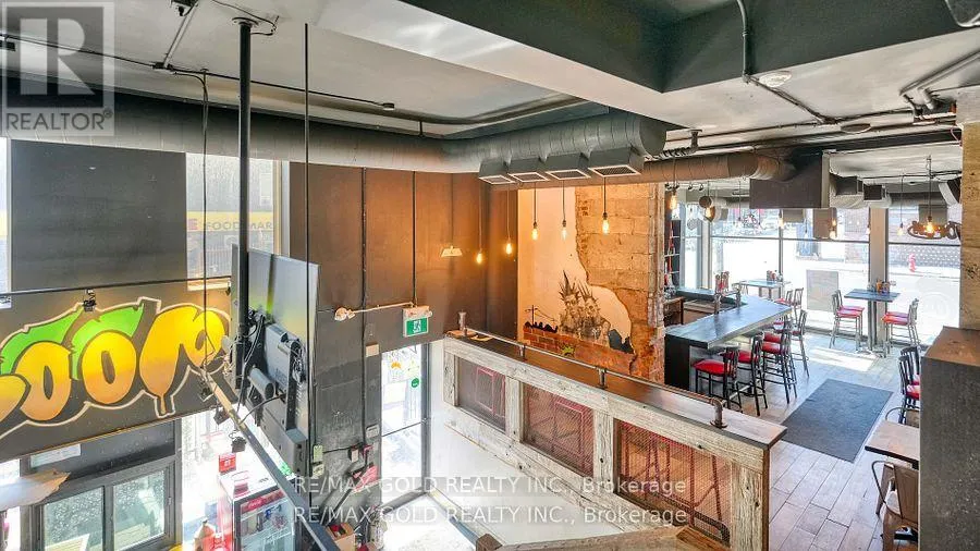 272 KING STREET W