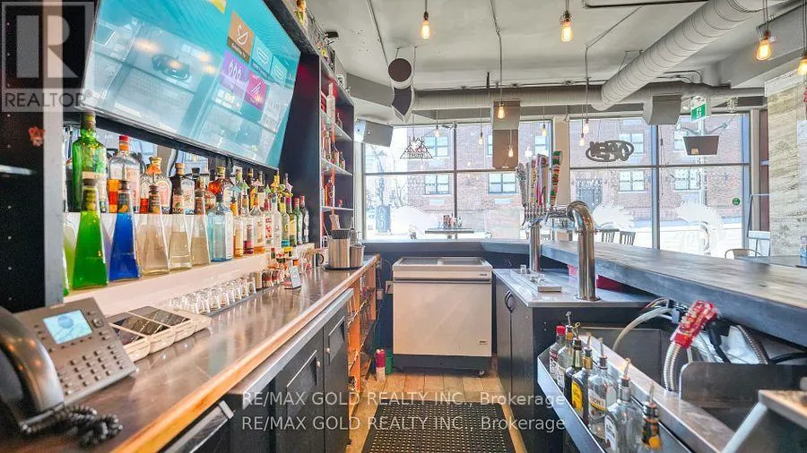 272 KING STREET W