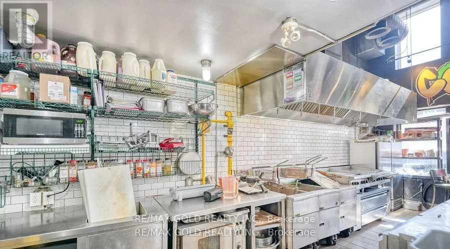 272 KING STREET W