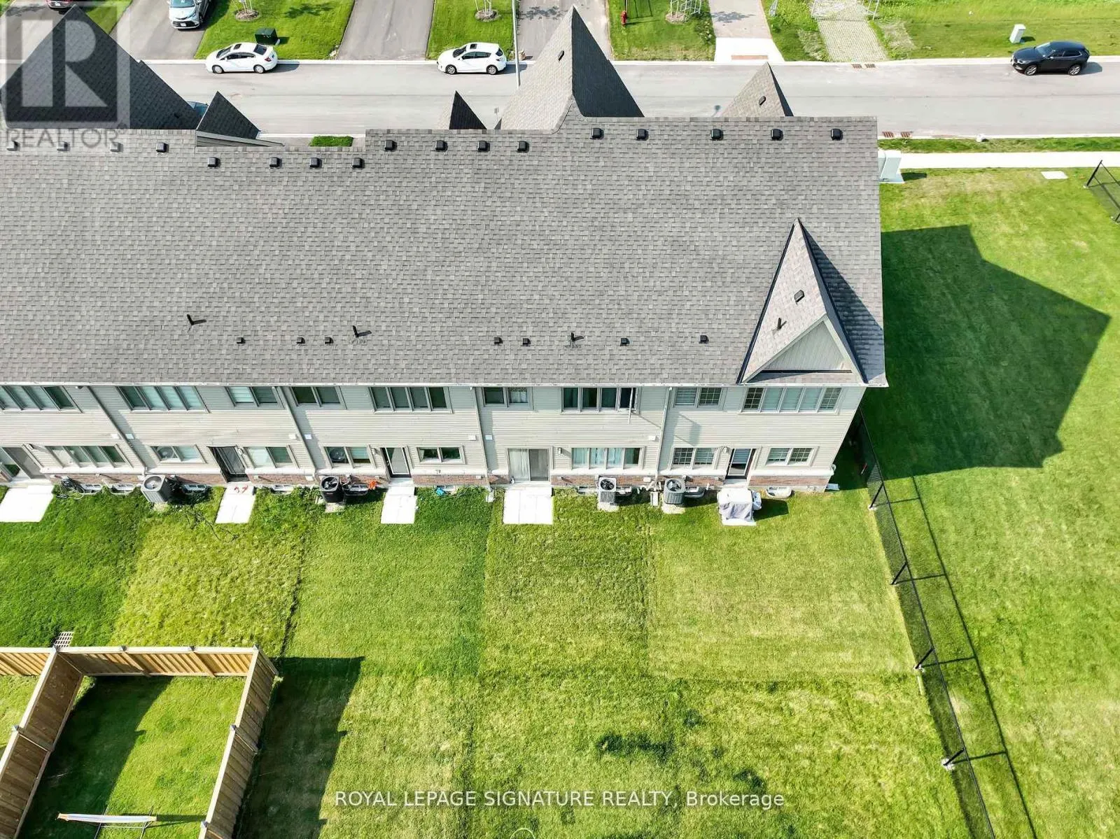 126 WATERS WAY