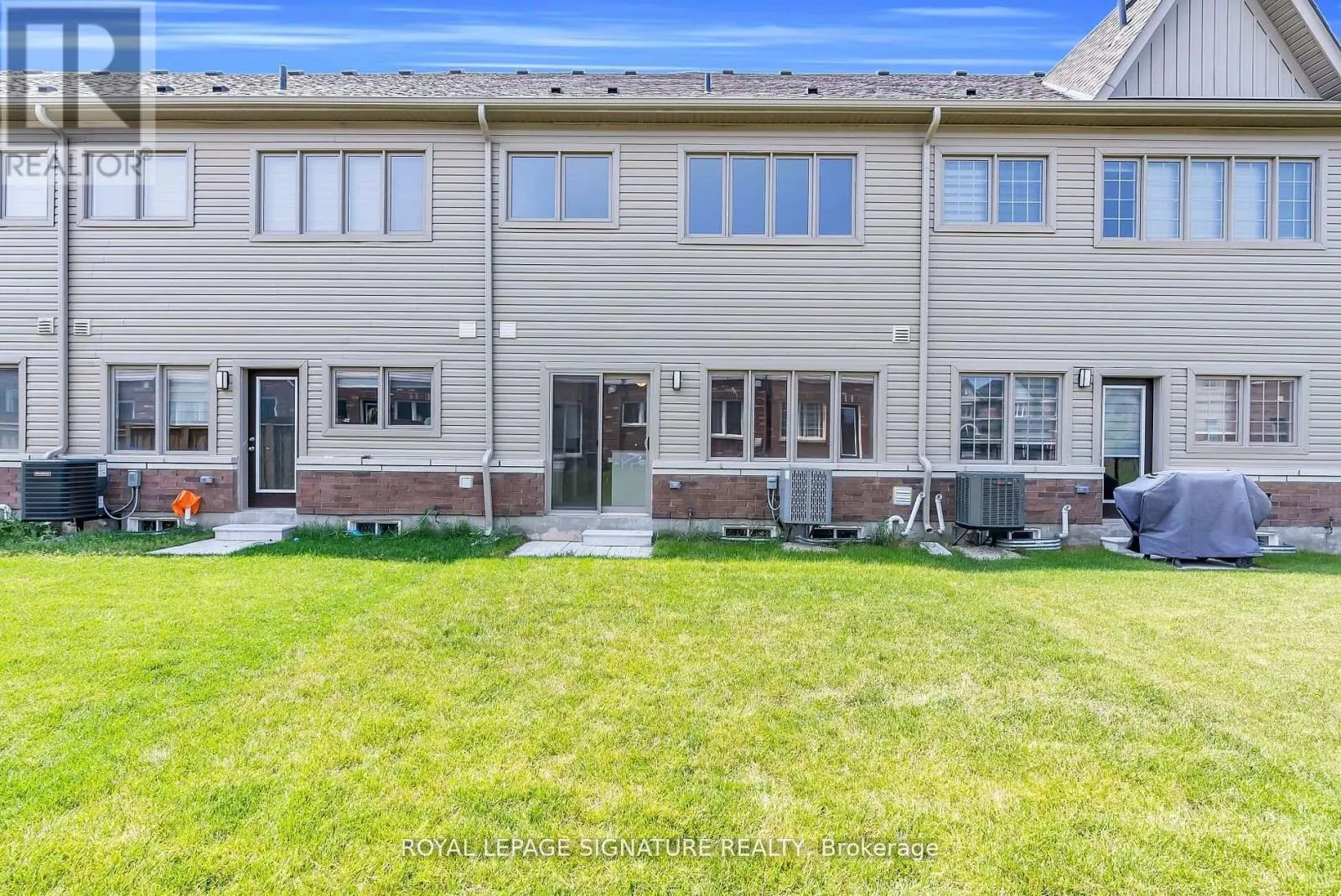 126 WATERS WAY