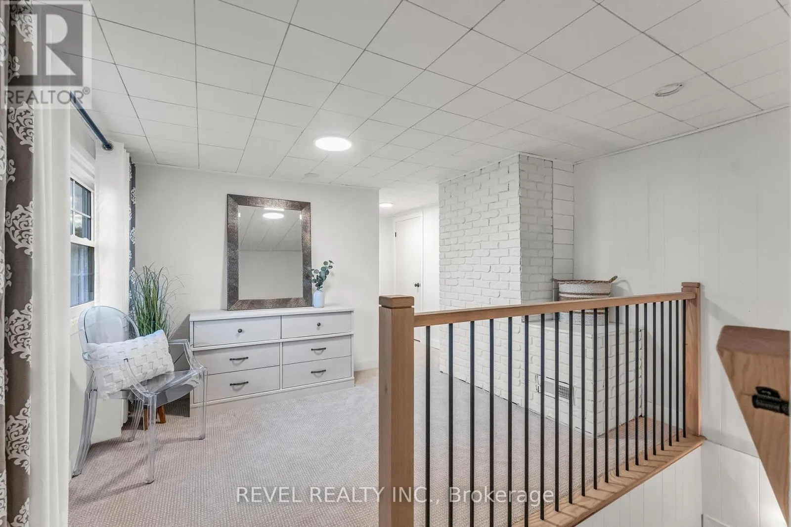 331 ST PAUL STREET W
