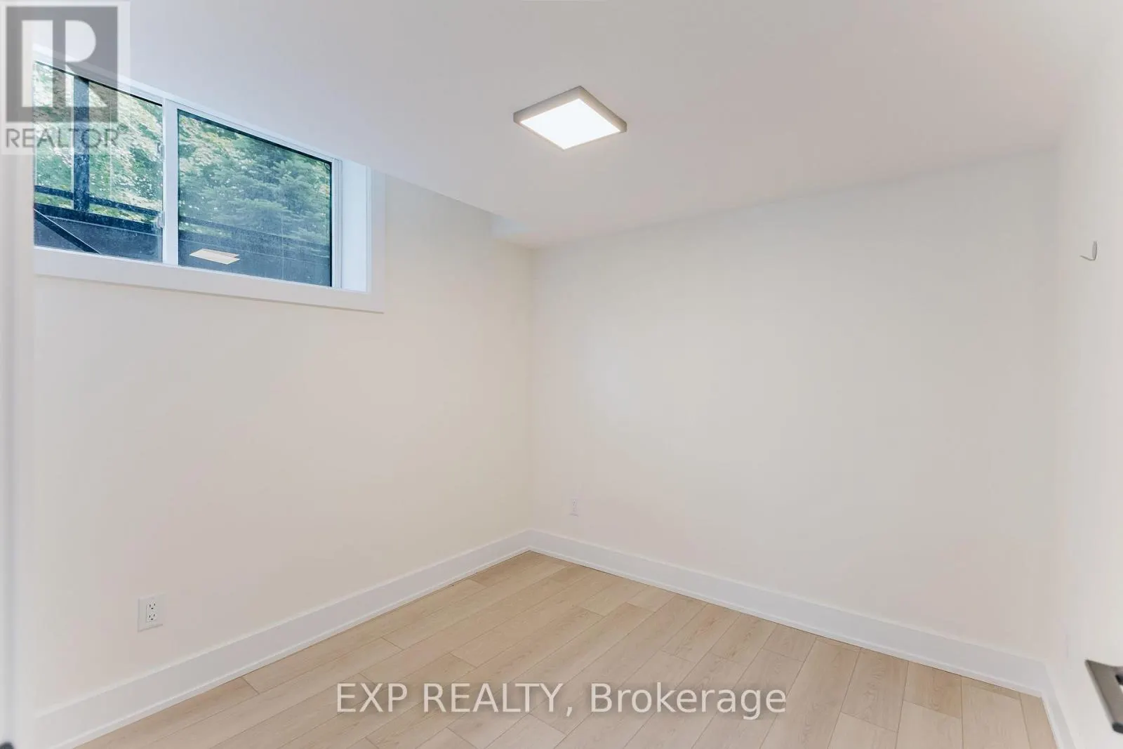 62 COLUMBUS AVENUE S