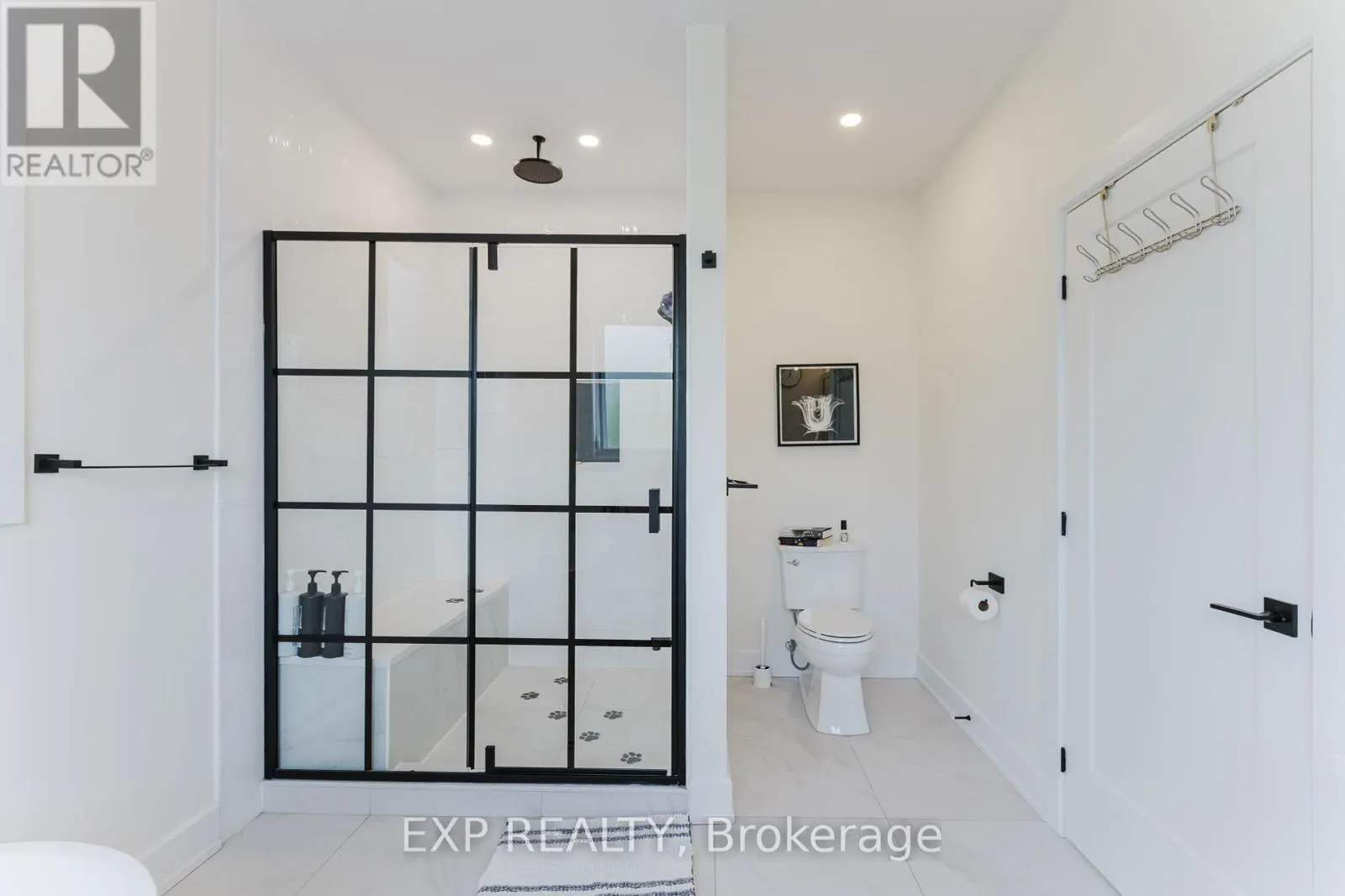 62 COLUMBUS AVENUE S