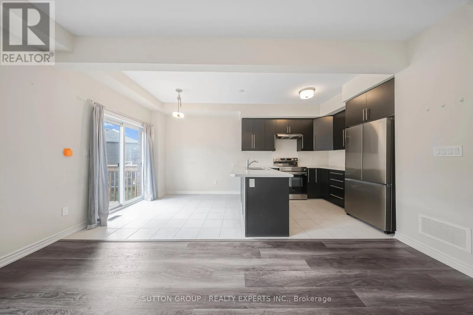 69 - 620 COLBORNE STREET W