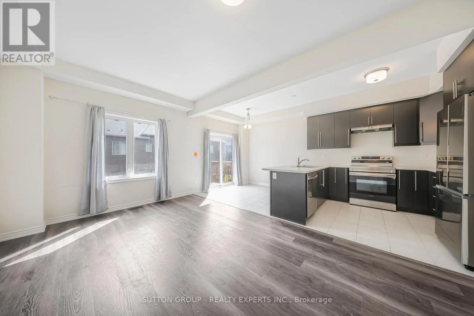 69 - 620 COLBORNE STREET W